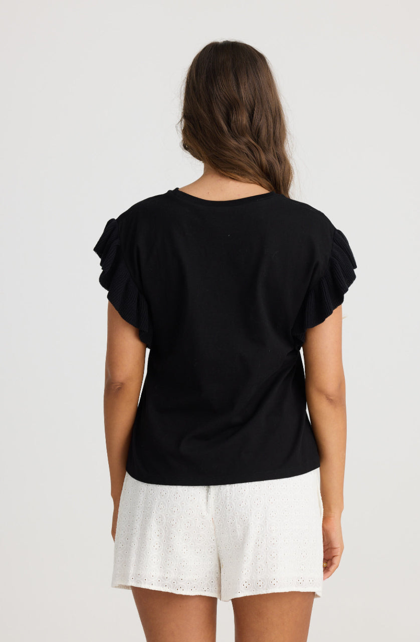 Lili Tee