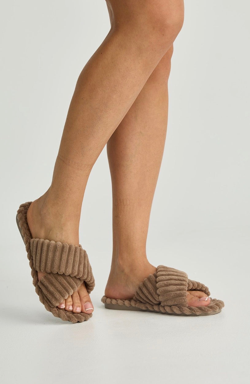 Atlanta Slippers