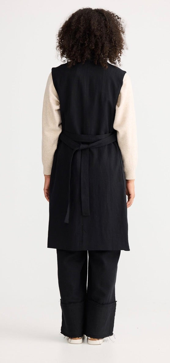 Noa Vest