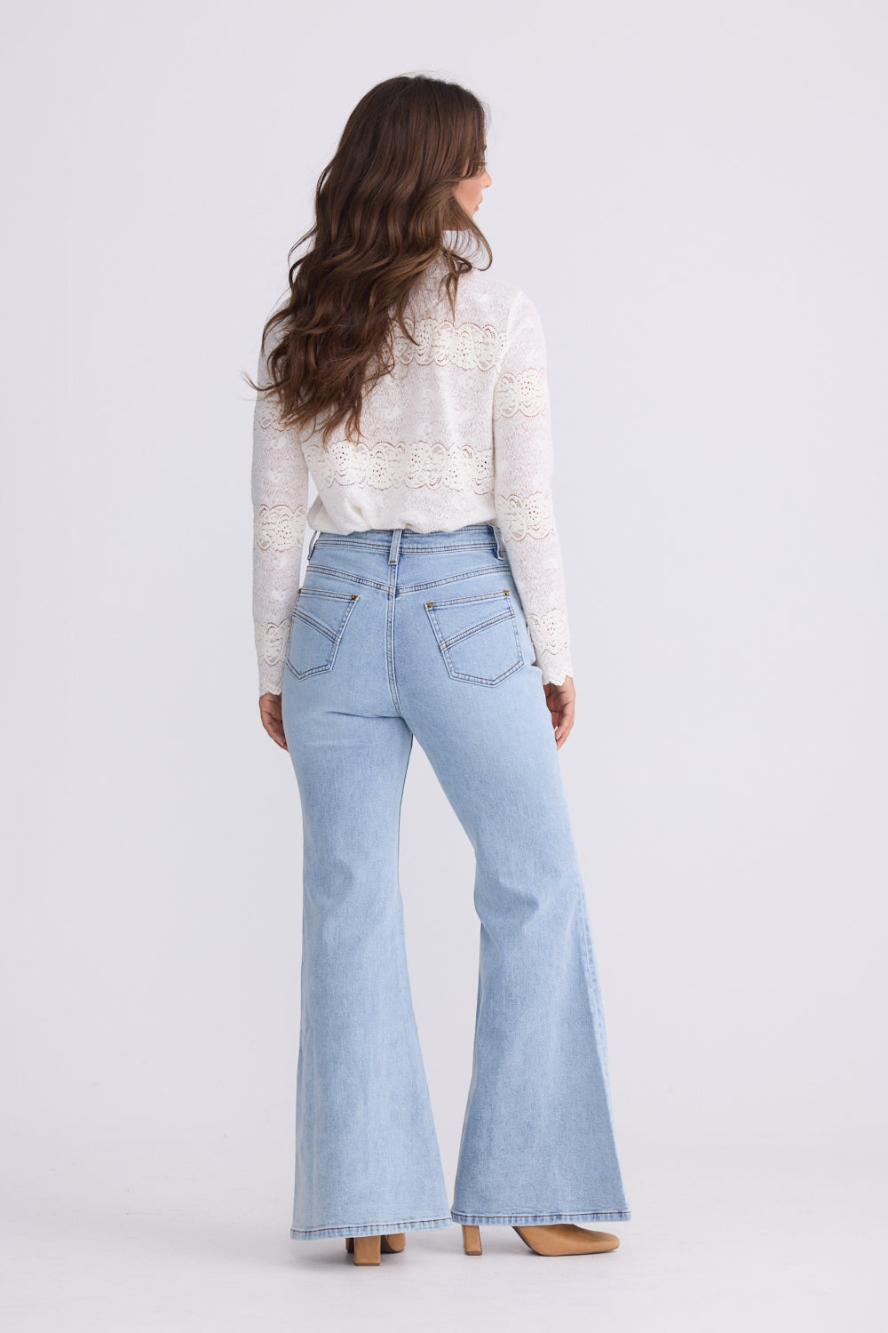 Eclipse Jean