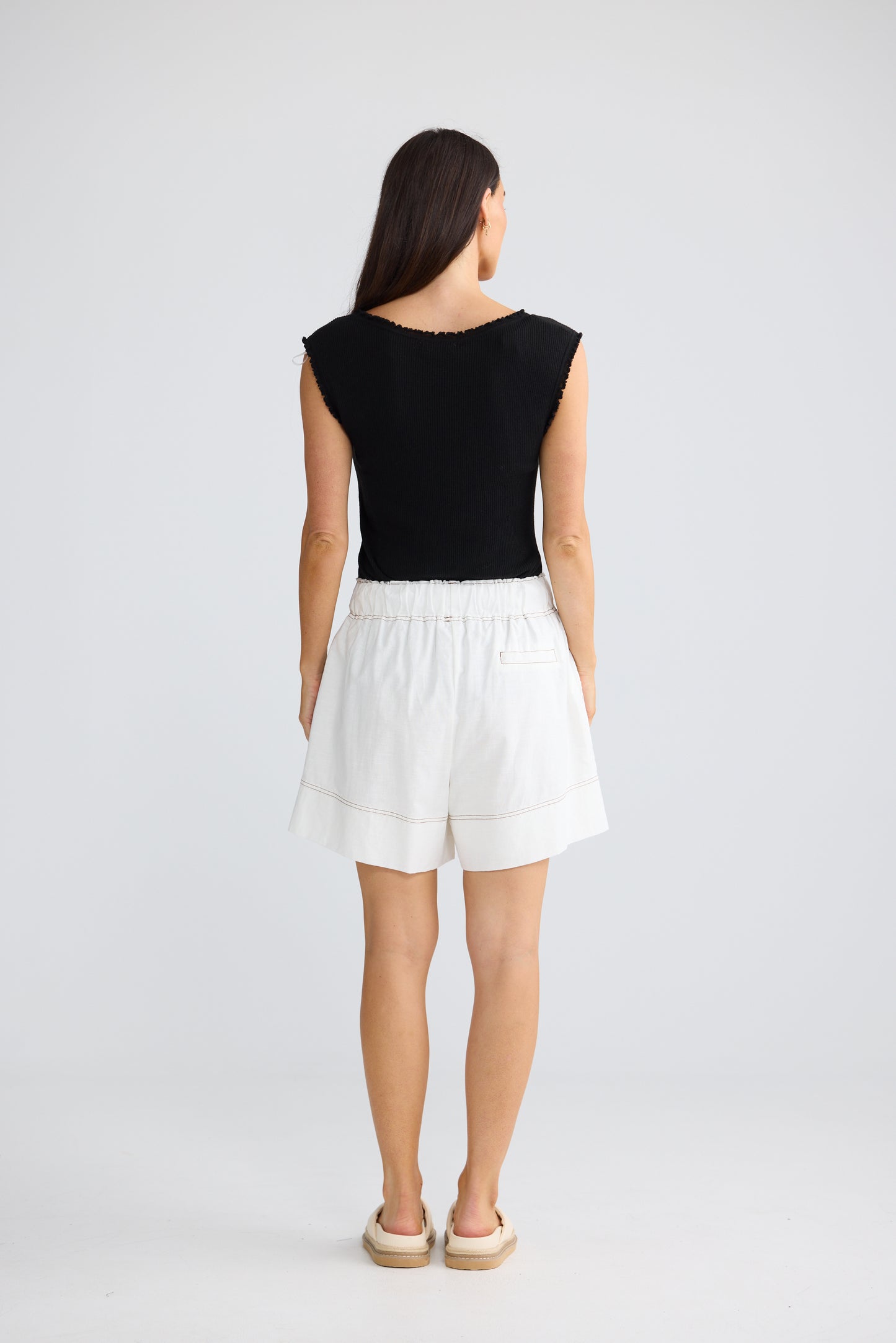 Esplanade Short