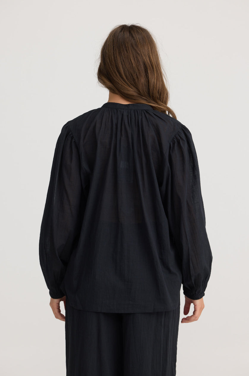 Cala Blouse