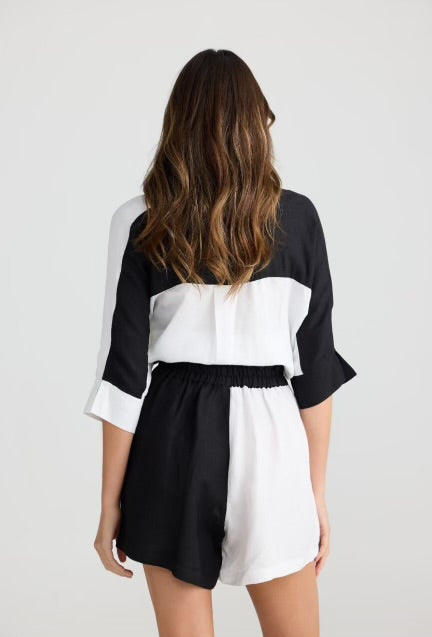 Checker Short