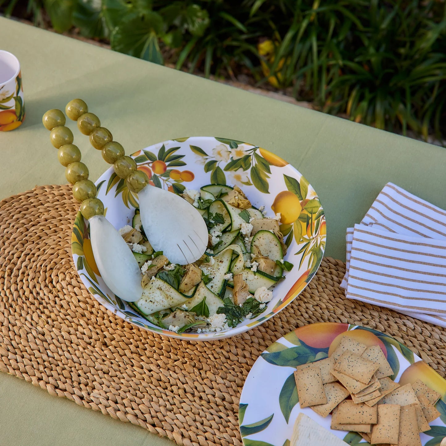Bobble Green/White Resin Salad Server Set