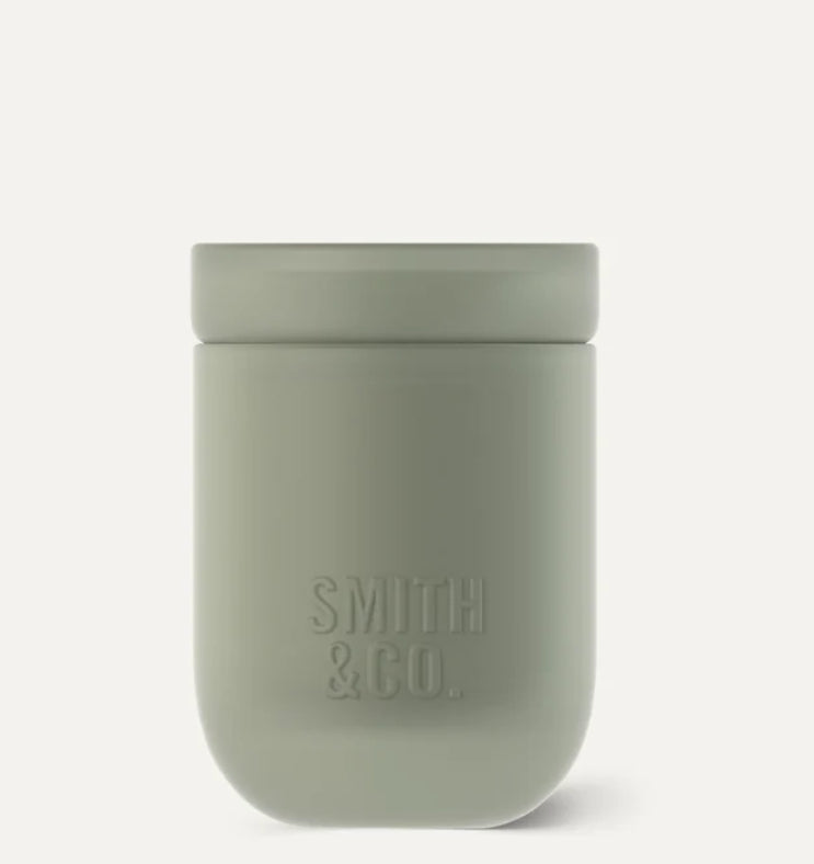 Smith & Co Candle 250g Amber & Freesia
