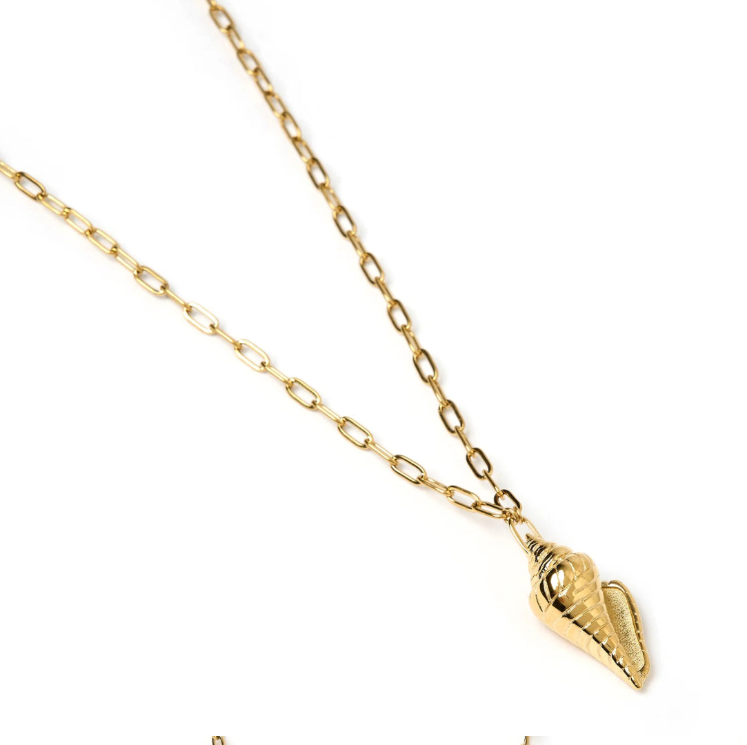 Gaia gold necklace