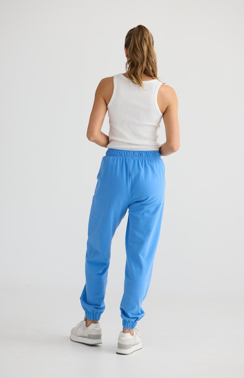 Walk Up Trackies