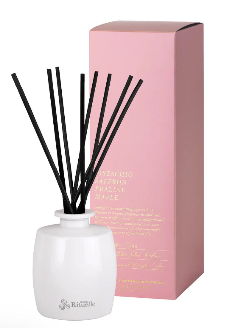 Pistachio, Saffron, Praline, Maple Scented Diffuser 220ml