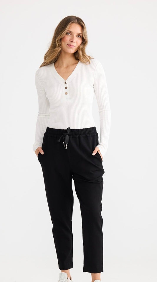 Dax Pant