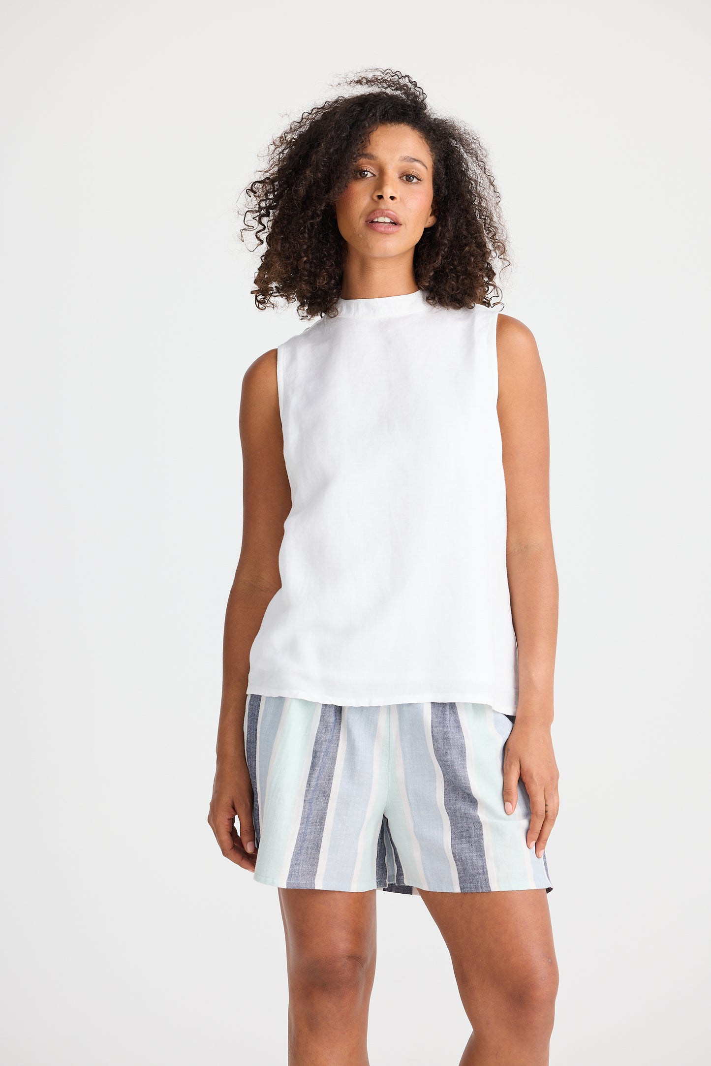 Adel Top