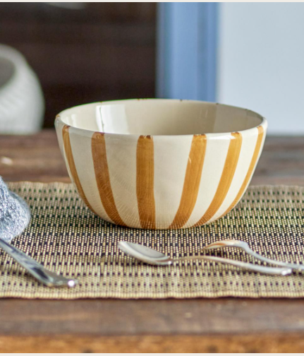 Begonia Bowl, Brown, Stoneware