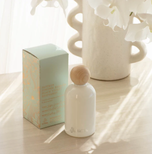 Saffron, Juniper Berries, Black Violet, Raspberry Fragrance Mist | 100ml